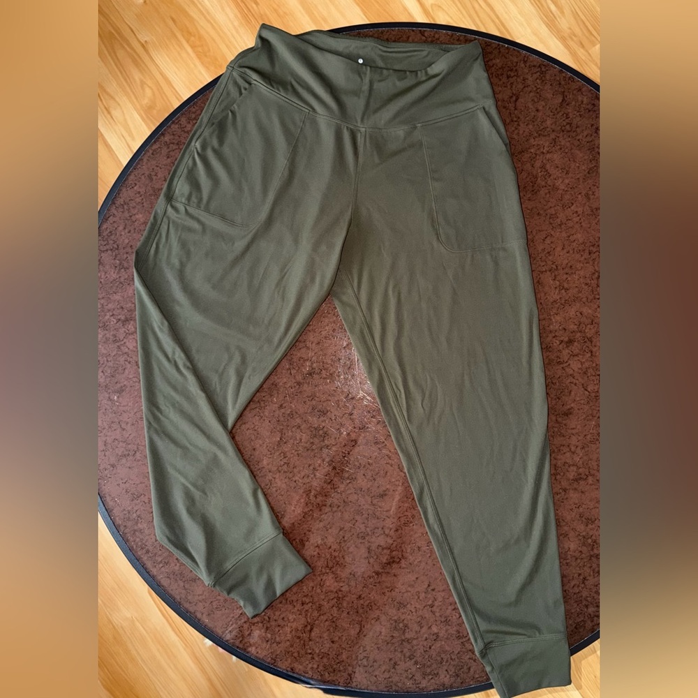 Olive Green High-Waist Jogger Leggings. Size-L